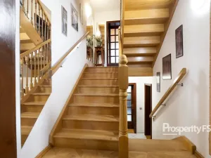 Prodej rodinného domu, Ústí nad Labem - Vaňov, Kruhová, 319 m2