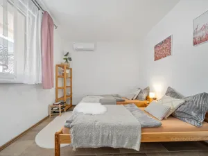 Prodej ubytování, Valtice, 21. dubna, 111 m2