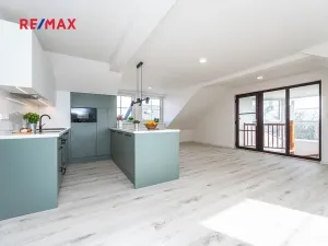 Pronájem bytu 2+kk, Dobříč, 80 m2