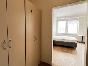 Pronájem bytu 1+kk, Praha - Smíchov, Křížová, 35 m2