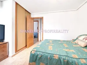 Prodej bytu 4+kk, Torrevieja, Španělsko, 75 m2