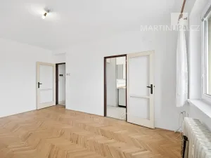 Prodej bytu 2+1, Praha - Libeň, náměstí Na Balabence, 53 m2