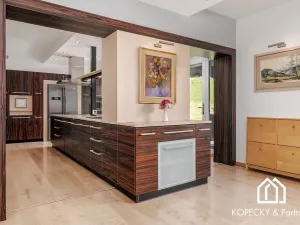 Prodej vily, Halenkov, 431 m2