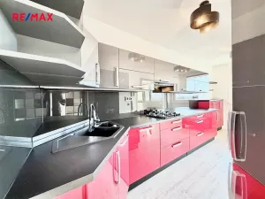 Prodej bytu 3+1, Kladno, Vašíčkova, 77 m2