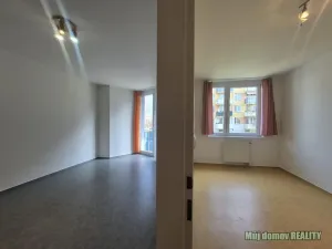 Pronájem bytu 2+1, Praha - Letňany, Zlonická, 48 m2