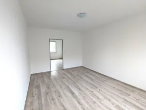 Pronájem bytu 3+1, Klášterec nad Ohří, Školní, 82 m2