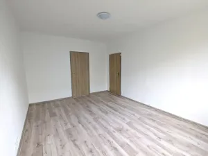 Pronájem bytu 3+1, Klášterec nad Ohří, Školní, 82 m2