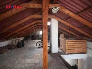 Prodej rodinného domu, Kozojedy, 240 m2