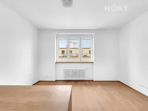 Prodej bytu 2+kk, Praha - Břevnov, Nad Kajetánkou, 45 m2