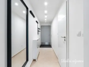 Pronájem bytu 2+kk, Praha - Lochkov, U sladovny, 63 m2