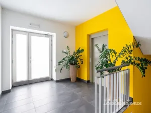 Pronájem bytu 2+kk, Praha - Lochkov, U sladovny, 63 m2