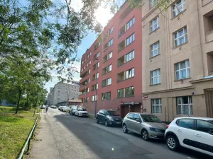 Pronájem bytu 2+kk, Praha - Nusle, Mojmírova, 59 m2