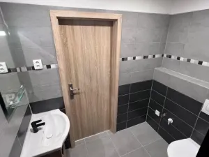 Pronájem bytu 2+kk, Kralupy nad Vltavou, sídl. U Cukrovaru, 42 m2