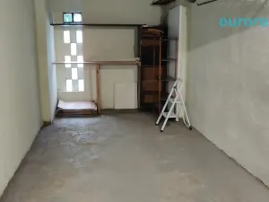 Pronájem garáže, Kladno - Kročehlavy, Bellevue, 16 m2