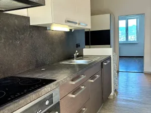 Prodej bytu 2+1, Liberec, Rychtářská, 60 m2