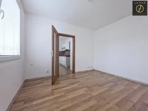 Pronájem bytu 1+1, Děčín - Děčín I-Děčín, Řetězová, 27 m2