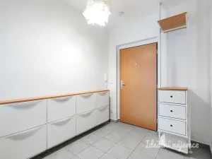 Pronájem bytu 2+kk, Chýně, Bolzanova, 52 m2