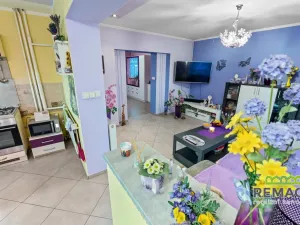 Prodej rodinného domu, Zlechov, 195 m2