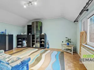 Prodej rodinného domu, Zlechov, 195 m2