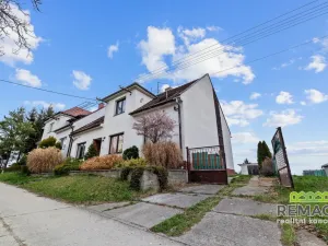 Prodej rodinného domu, Zlechov, 195 m2