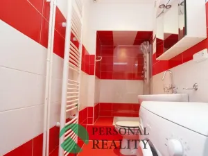 Prodej bytu 2+kk, Karlovy Vary, Vítězná, 39 m2