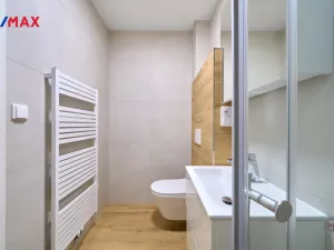 Pronájem bytu 1+kk, Hradec Králové - Pražské Předměstí, Blažíčkovo náměstí, 30 m2