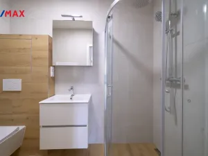 Pronájem bytu 1+kk, Hradec Králové - Pražské Předměstí, Blažíčkovo náměstí, 30 m2