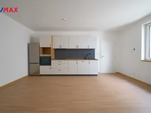 Pronájem bytu 3+kk, Hradec Králové - Pražské Předměstí, Blažíčkovo náměstí, 57 m2