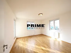 Pronájem rodinného domu, Praha, Ke smrčině, 270 m2