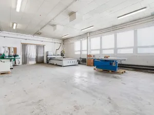 Prodej výrobních prostor, Brno - Slatina, Hviezdoslavova, 1514 m2