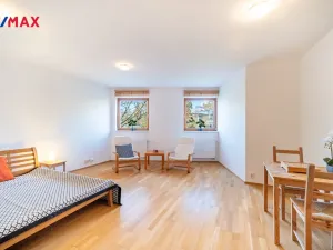 Pronájem bytu 1+1, Praha - Radlice, Pechlátova, 43 m2