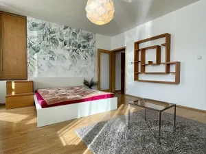 Prodej bytu 2+kk, Praha - Michle, U plynárny, 37 m2
