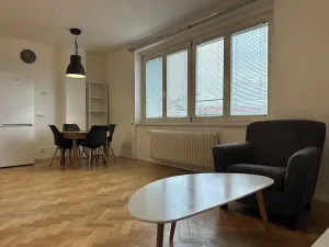 Pronájem bytu 2+kk, Praha - Žižkov, Na Ohradě, 48 m2