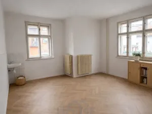 Prodej činžovního domu, Hradec Králové, Kydlinovská, 800 m2