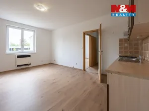 Pronájem bytu 2+kk, Benešov, Rubešova, 47 m2