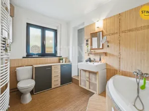 Prodej rodinného domu, Chýnice, Karlštejnská, 156 m2