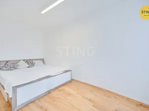 Prodej bytu 2+1, Hodonín, Lužní, 41 m2