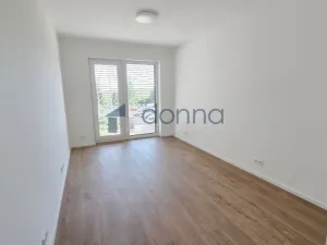 Pronájem bytu 2+kk, Praha, Hábova, 56 m2