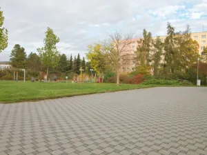 Pronájem obchodního prostoru, Plzeň - Skvrňany, Karla Steinera, 14 m2