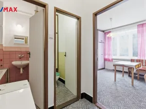 Pronájem bytu 2+1, Sokolov, Jednoty, 62 m2