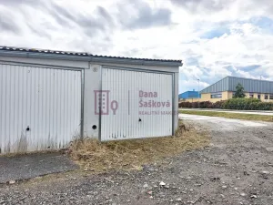 Pronájem garáže, Jindřichův Hradec - Jindřichův Hradec V, Landfrasova, 17 m2