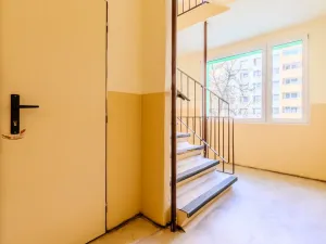 Prodej bytu 2+kk, Kladno - Kročehlavy, Polská, 41 m2