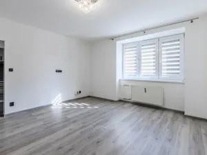 Prodej bytu 2+1, Kladno, gen. Píky, 62 m2