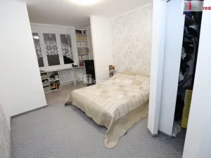 Prodej bytu 3+1, Sokolov, Alšova, 84 m2