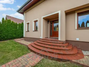 Prodej vily, Babice, Okružní, 200 m2