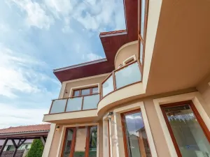 Prodej vily, Babice, Okružní, 200 m2