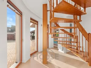 Prodej vily, Babice, Okružní, 200 m2