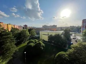 Pronájem bytu 2+1, Karlovy Vary, Konečná, 61 m2