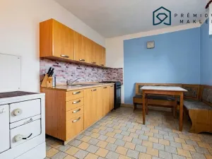 Prodej rodinného domu, Liběšice - Dobříčany, 200 m2