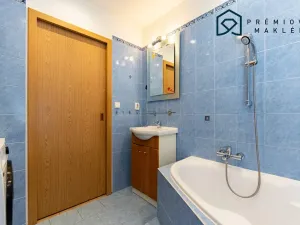 Prodej bytu 3+1, Bystřany, Pražská, 79 m2